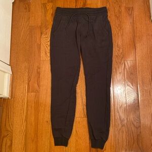 Columbia Black Sweatpants in a Women’s Small